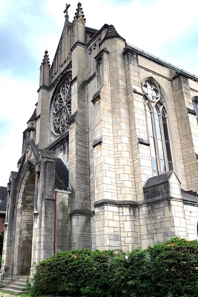 Pittsburgh Pennsylvania Museum Outside 2